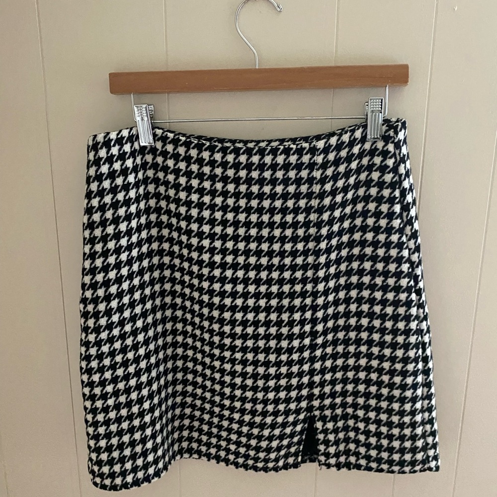 Old Navy herringbone mini skirt